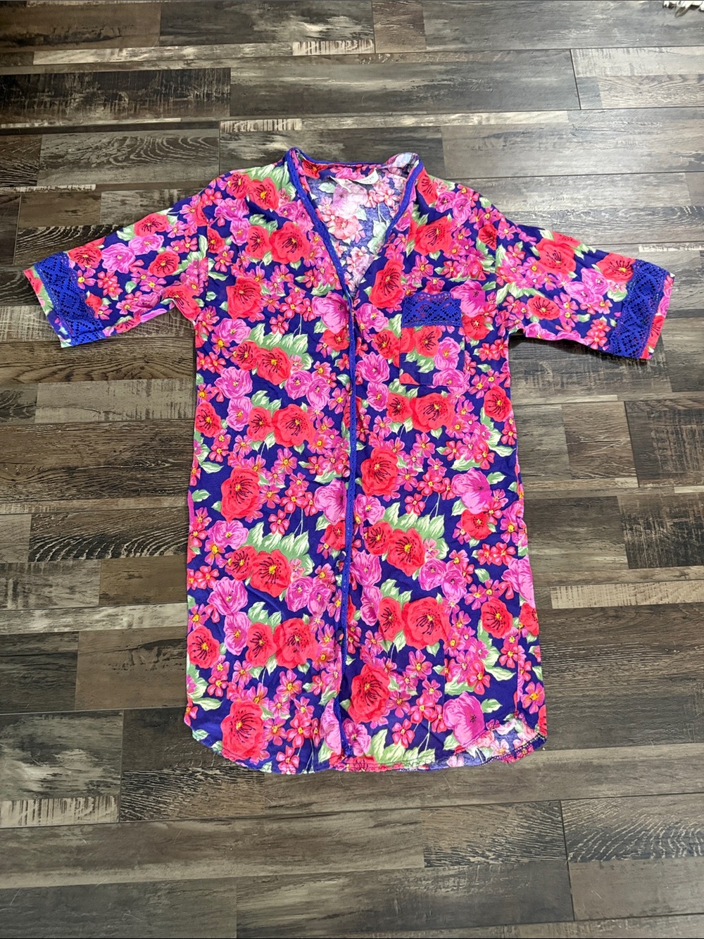 Vintage‎ Victoria's Secret Navy Floral Button-Front Nightgown